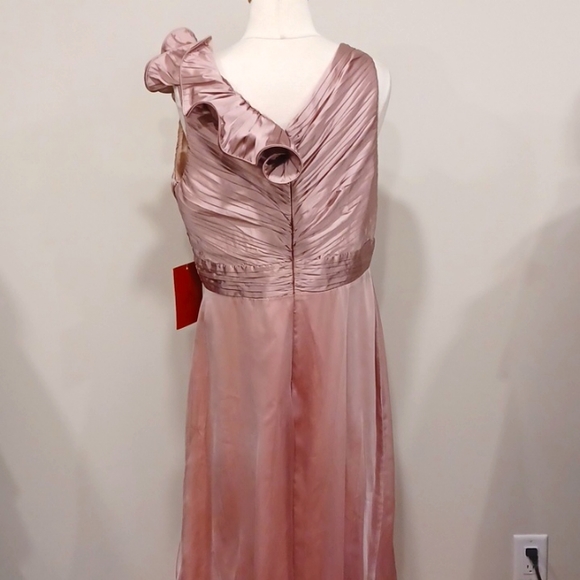 JS Collections Chiffon & Taffeta Empire Waist Gown NEW- Sz. 16 - Picture 9 of 10